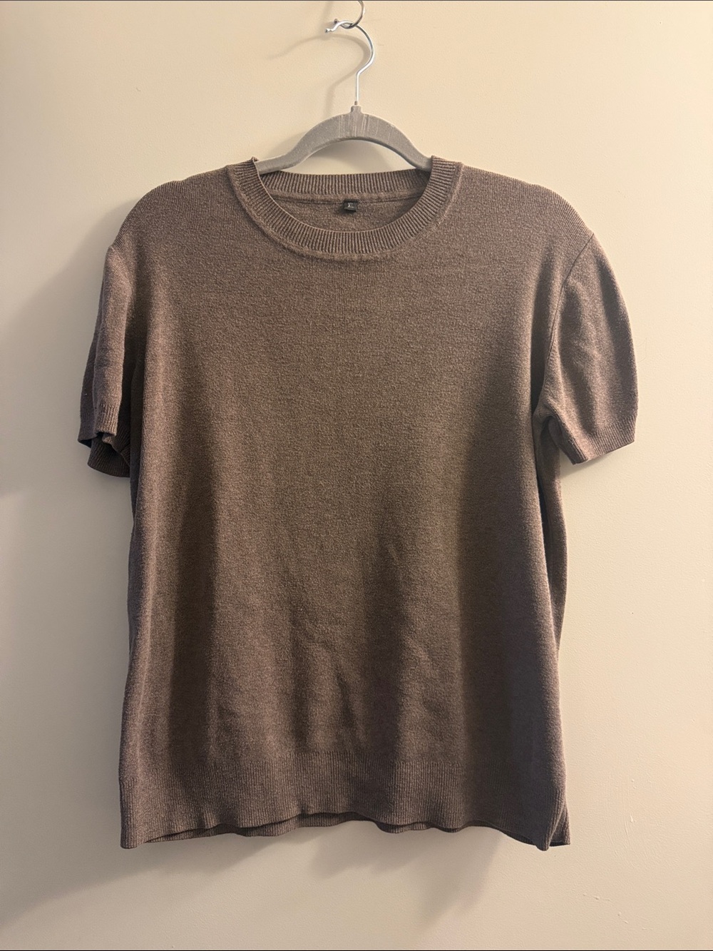 Women’s Short-Sleeve Crewneck Sweater - Brown